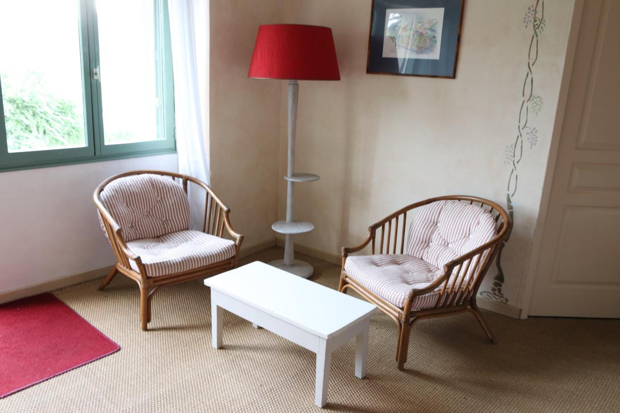 Chambres D'Hotes Du Noisillet Cinais Экстерьер фото